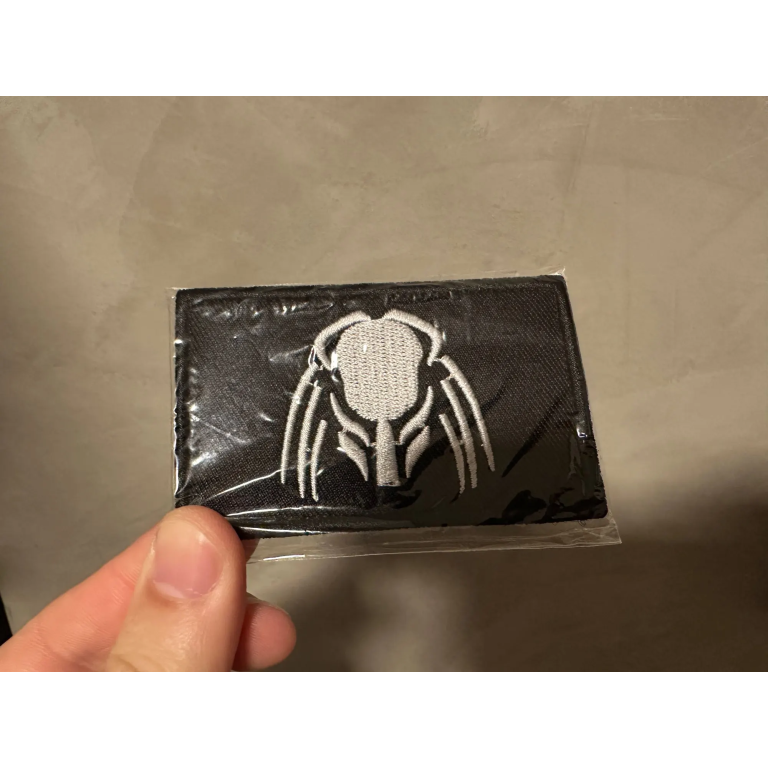 Predator Klettverschluss-Aufnäher photo review