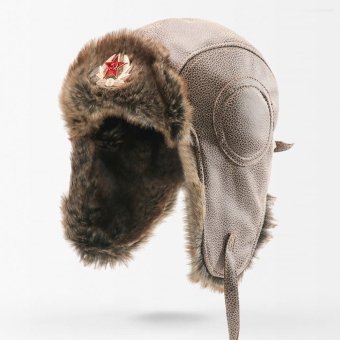 Wintermütze aus Leder im russischen Stil