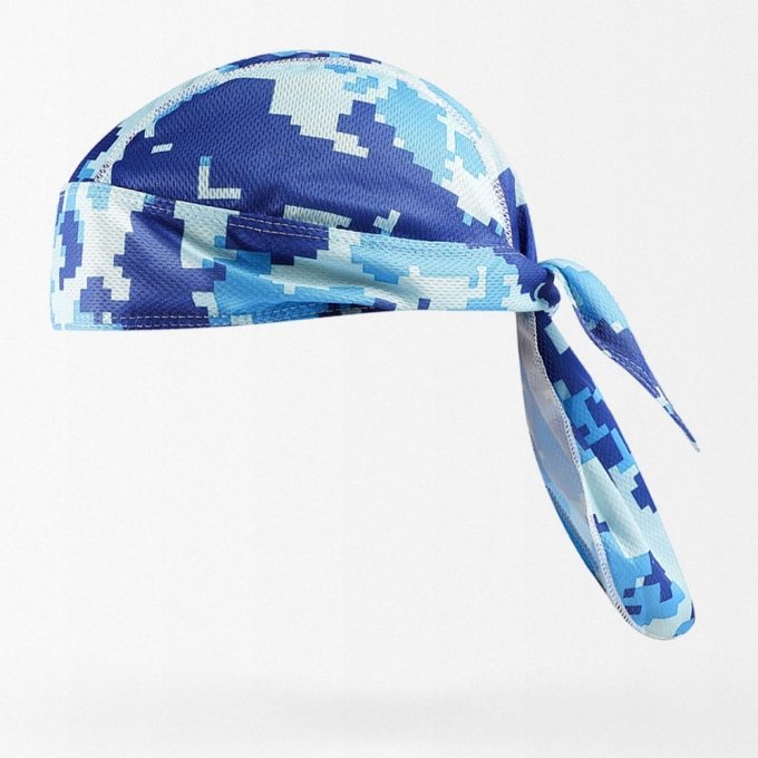 Blaues Bandana im digitalen Tarnmuster