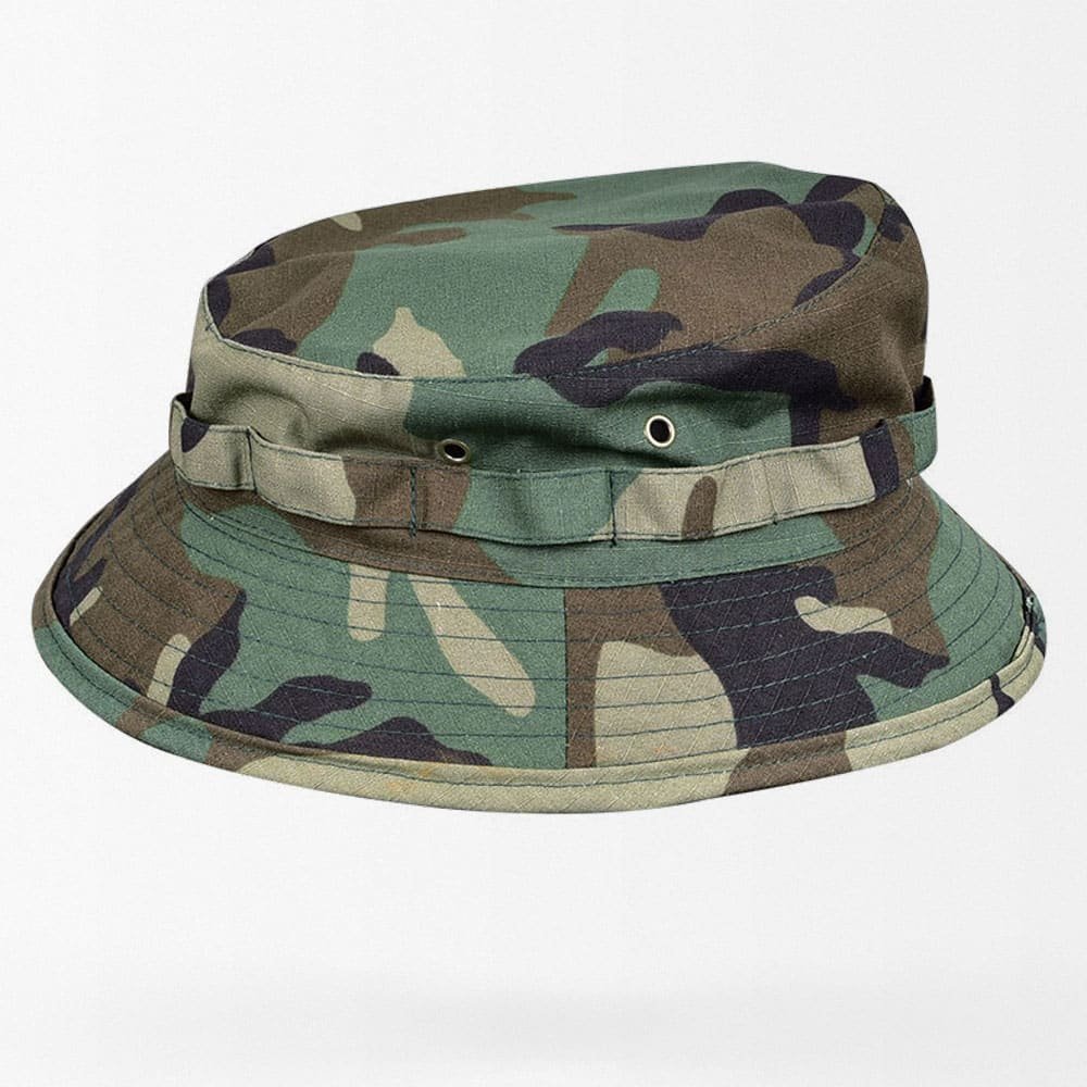 Taktischer Buschhut M45 im Woodland-Camouflage