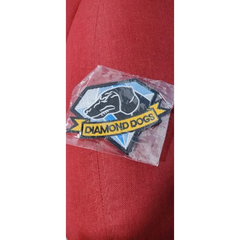 Diamond Dogs Aufnäher photo review