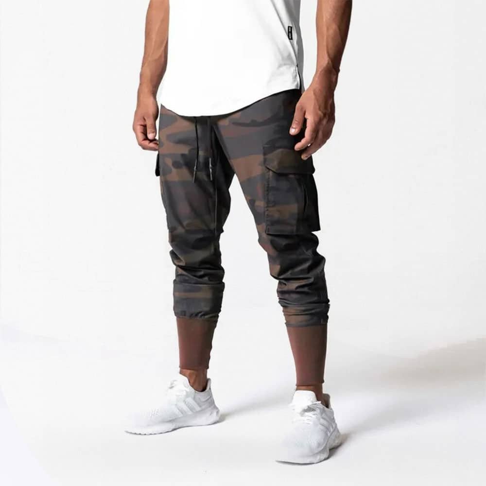Sportline Jogginghose im braunen Camouflage-Design