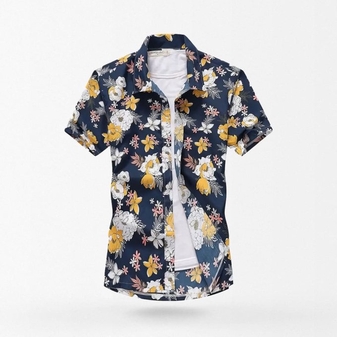 Hawaiihemd mit sommerlichem Blumenmuster