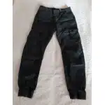 Slim-Fit-Cargohose im Army-Stil photo review