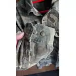 Grünes Camouflage-Knopfhemd photo review