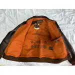 A2-Fliegerjacke mit Air-Force-Patch und orangefarbenem Innenfutter photo review