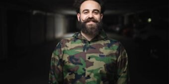 Wie man Militärjacken wäscht
