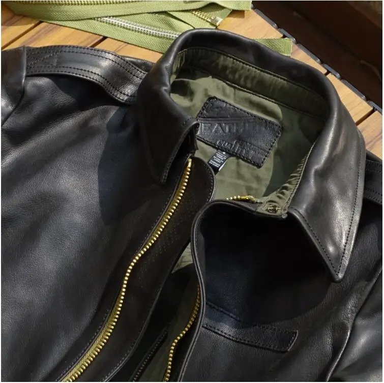 A2-Lederfliegerjacke mit Olivfutter – Bild 4