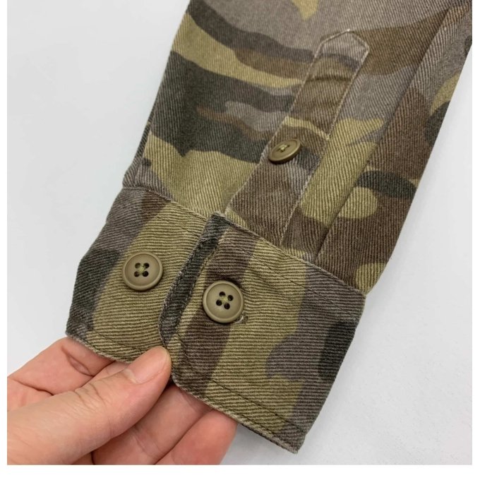 Grünes Camouflage-Knopfhemd – Bild 7