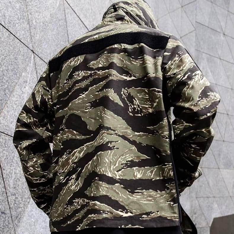 Tigerstreifen-Taktikanorak – Windbreaker für Militär & Outdoor – Bild 4