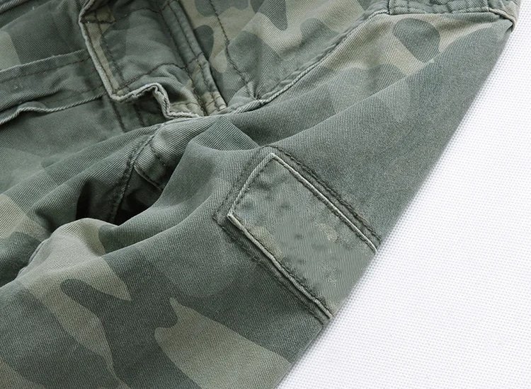 Militärische M65-Feldjacke in grünem Camouflage – Bild 9