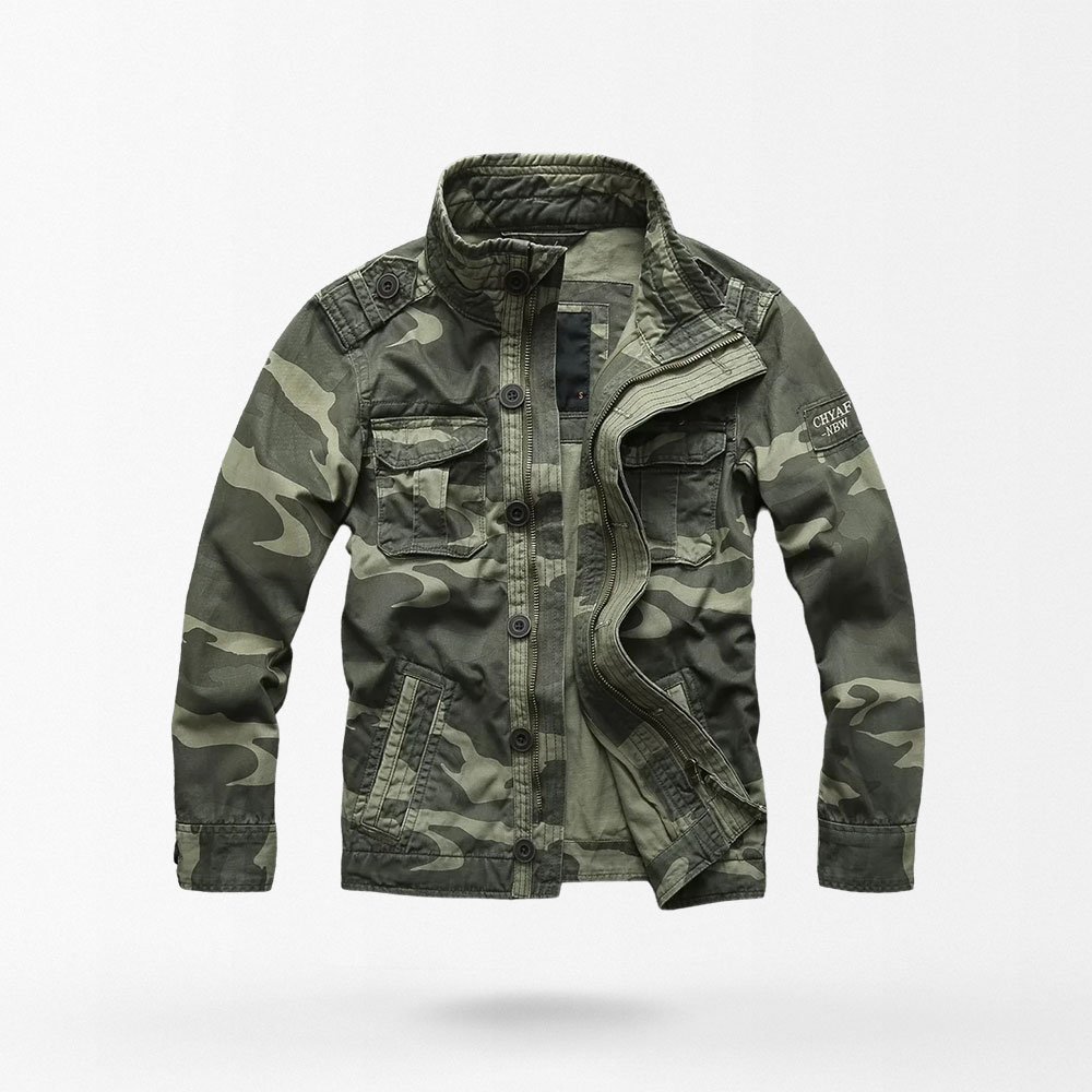 Militärische M65-Feldjacke in grünem Camouflage