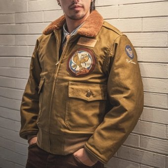 Vintage B10 Tornato Jacke in Rot mit Wollfutter (Größe S)