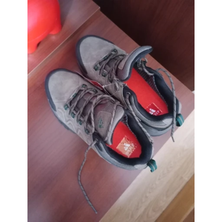 Taktische Trailrunning-Schuhe "Hikeup" in Braun photo review