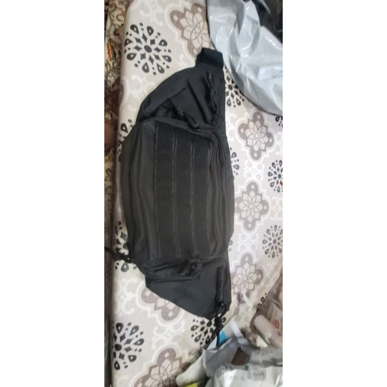 Schwarze taktische Bauchtasche photo review