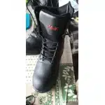 Schwarze taktische Stiefel mit seitlichem Reißverschluss und Schutzkappe photo review