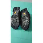 Militärische Wanderschuhe in Dunkelgrau photo review