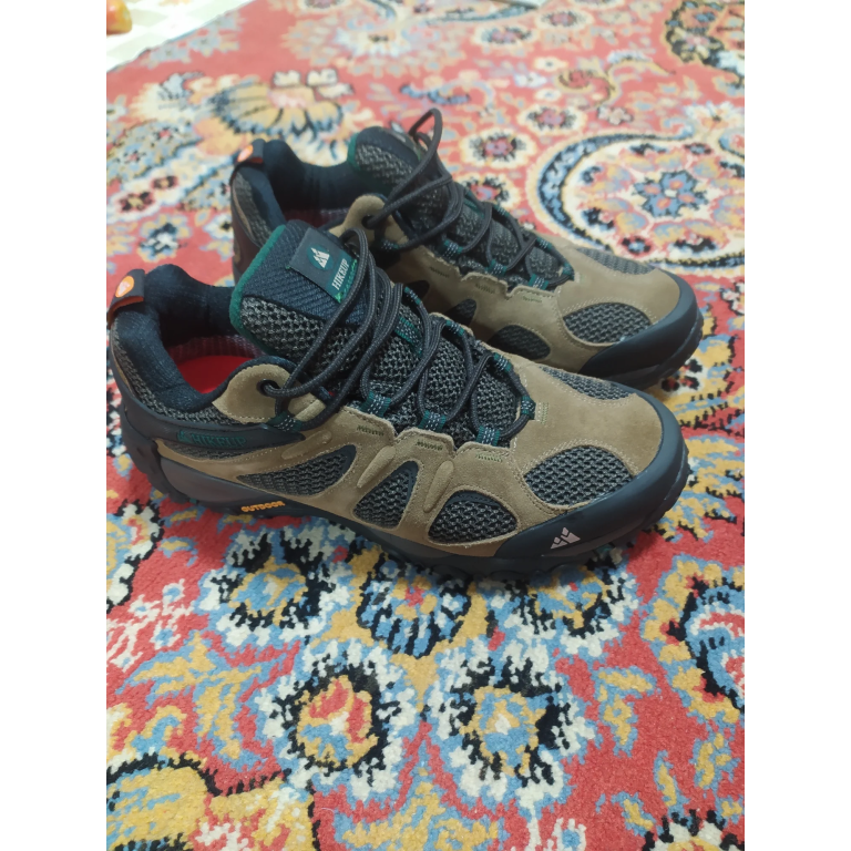 Taktische Outdoor-Schuhe Hikeup in Khaki photo review