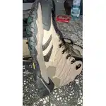 Wasserabweisende Wildleder-Wanderstiefel in Braun photo review