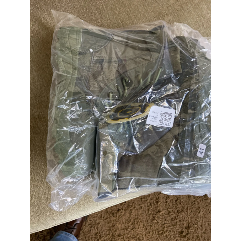 Leichte taktische Stiefel in Olivgrün mit Reißverschluss photo review