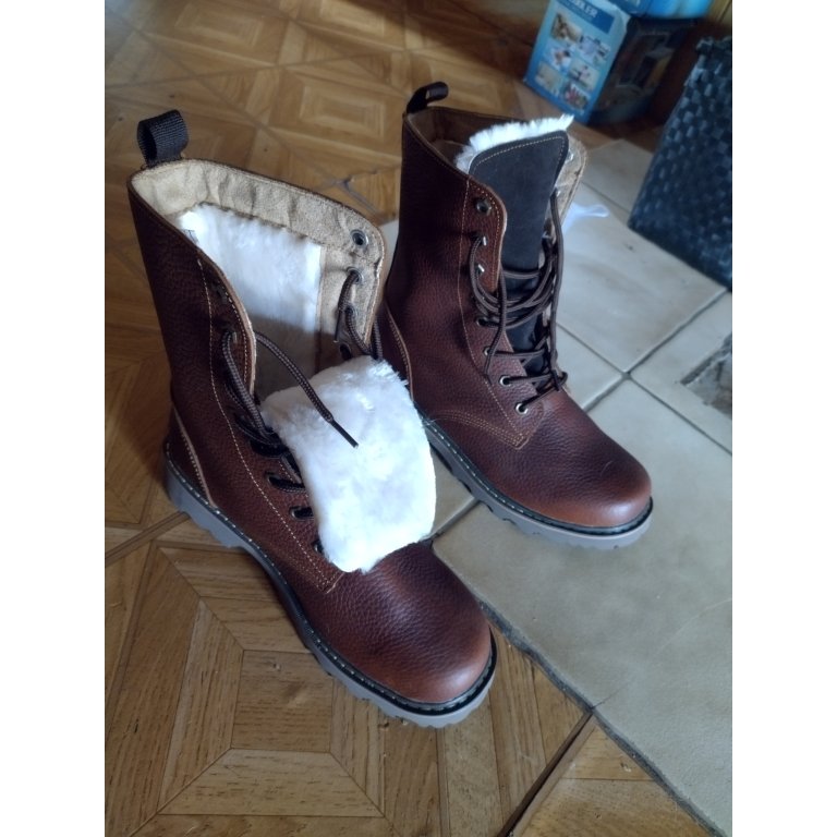 Vintage Kampfstiefel aus braunem Leder photo review