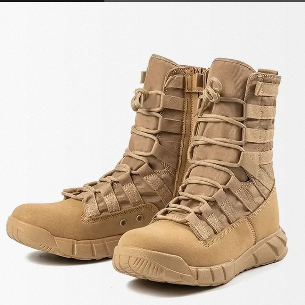 Leichte Trainingsstiefel aus Kunstwildleder in Desert Tan – Bild 2