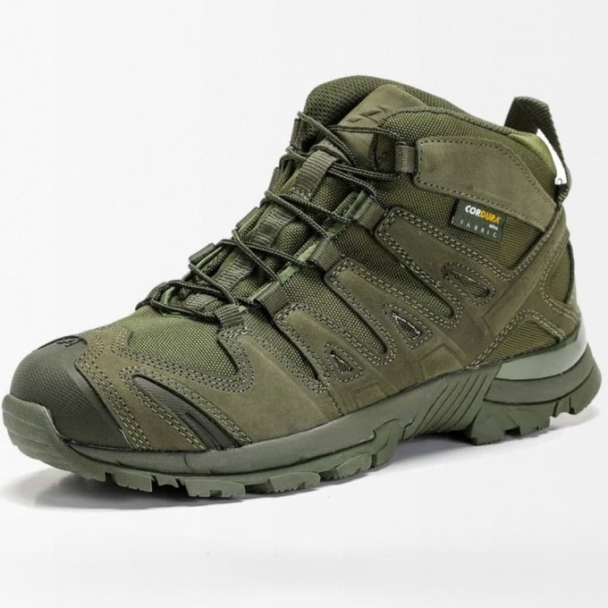 Low-Cut-Taktikstiefel in Olivgrün