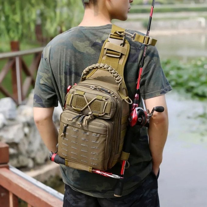 Mittlerer Taktik-Slingbag mit Laser-Cut MOLLE-System – Bild 2