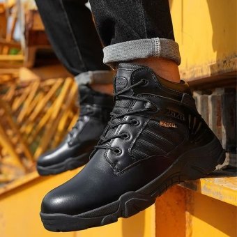 Mid length Safety boots Black