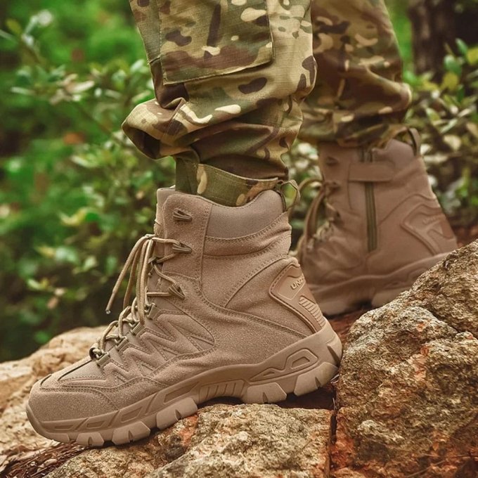Taktische Trekking-Stiefel in Sandfarbe – Bild 3