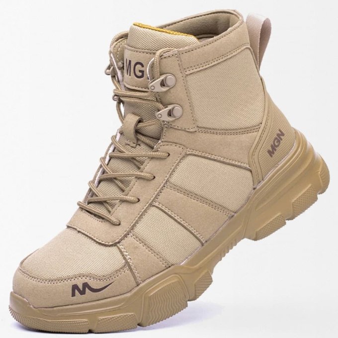 Taktische Stahlkappenstiefel in Wüstensand
