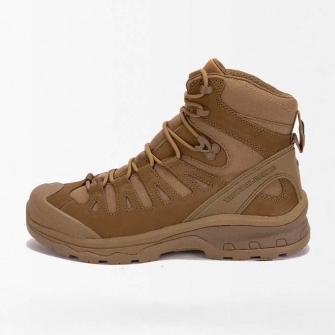 Wasserdichte Wanderstiefel in Coyote-Braun