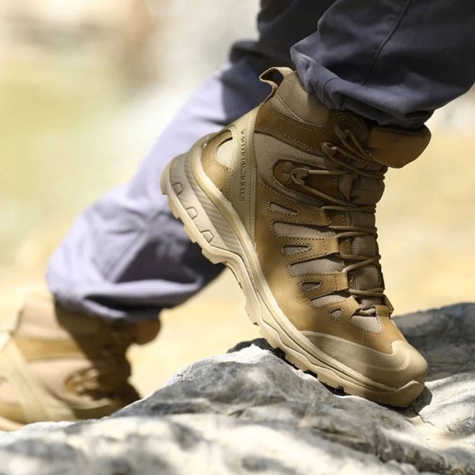 Wasserdichte Wanderstiefel in Coyote-Braun – Bild 4