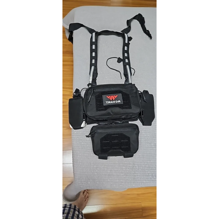 Lasergeschnittenes MOLLE-Brustgeschirr "YKD" photo review