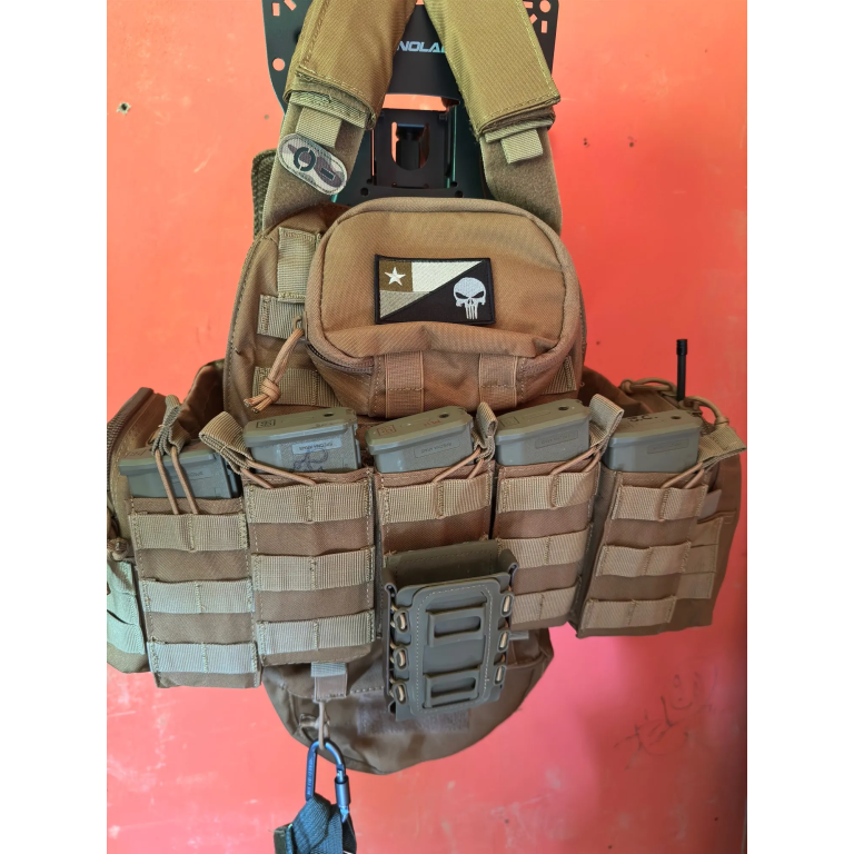 Taktischer MOLLE-Plattenträger mit Taschen photo review