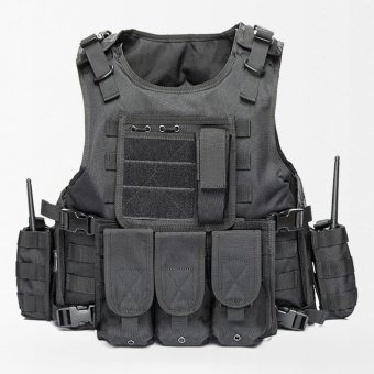 Militärweste mit Magazintaschen